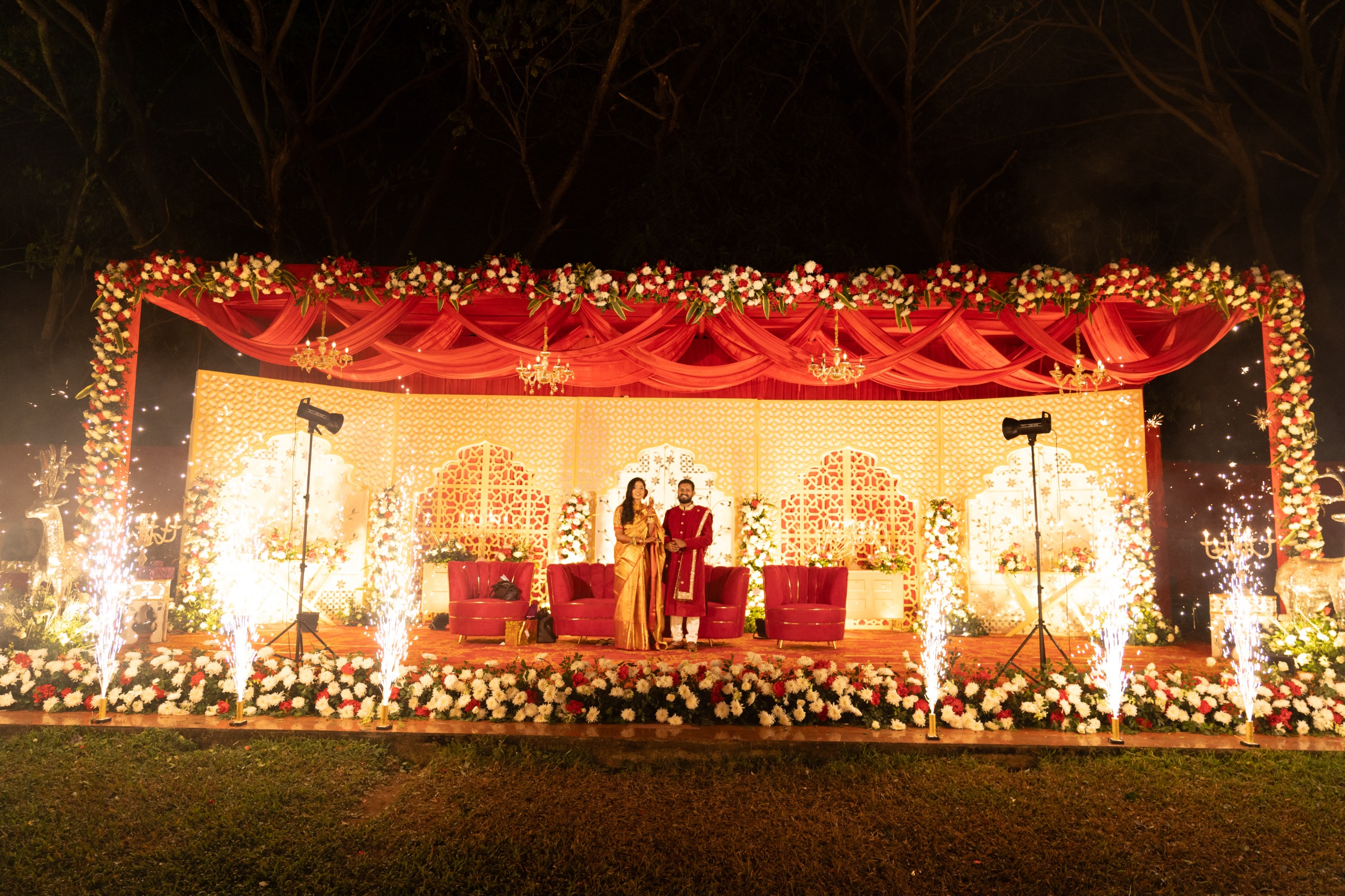 Venue Décor & Floral